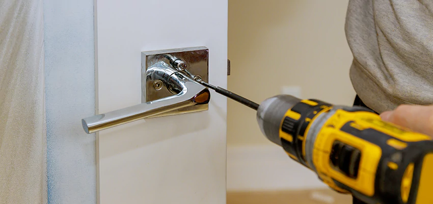 After-hours Locksmith  For Lock Troubleshooting in West Athens, California