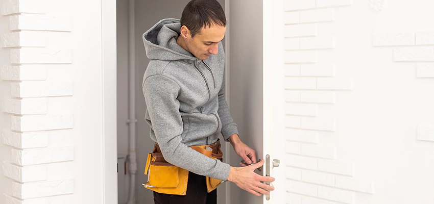 Nighttime Locksmith Near Me in West Athens, CA